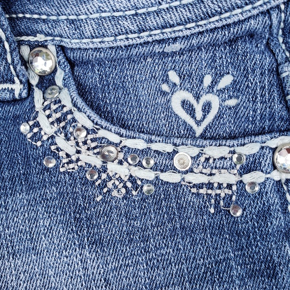 Justice Premium Bling Jean shorts frayed Sz 7 - Picture 4 of 7